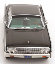 Load image into Gallery viewer, KK Scale 1/18 Lincoln Continental Sedan 1963 Black KKDC181483