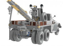 Load image into Gallery viewer, Thunder Model 1/35 US Heavy Wrecker Ward LaFrance Model 1000 - Series 2 35010