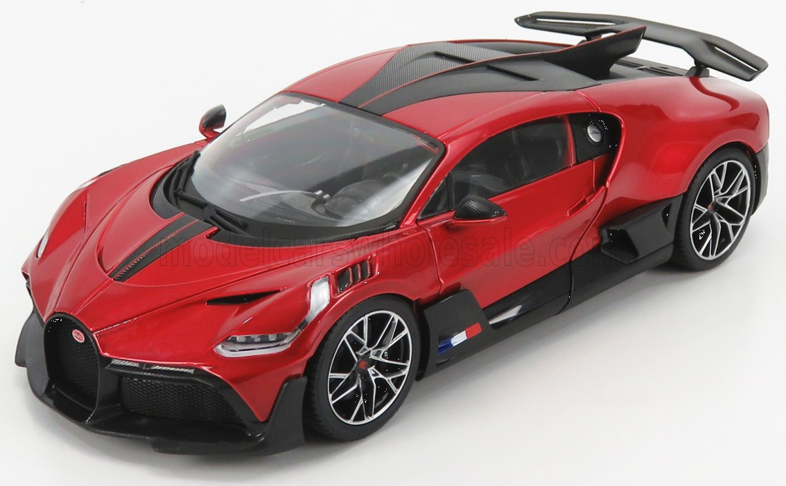 Bburago 1/18 BUGATTI DIVO 2018 RED MET CARBON BU11045R SALE