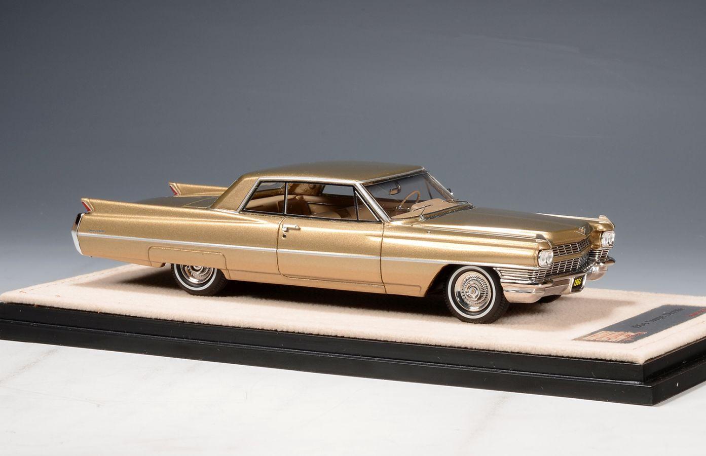 Stamp 1/43 1965 Cadillac Coupe de Ville Firemist Saddle STM64605
