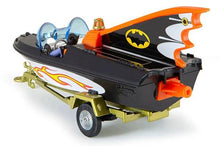 Load image into Gallery viewer, Corgi 1/46 Bat Boat w/ Batman &amp; Robin Figures (RE-ISSUE) RT10701