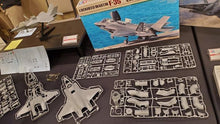 Load image into Gallery viewer, Tamiya 1/48 Tamiya F-35B Lightning II 61125