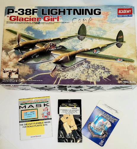 Academy 1/48 US P-38F Lightning 