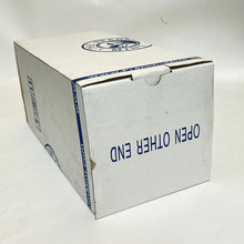 Load image into Gallery viewer, Franklin Mint 1/24 1971 Plymouth Roadrunner B11D888