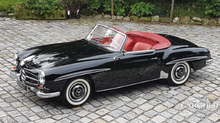 Load image into Gallery viewer, Norev 1/18 1955 Mercedes 190 SL (W121) Black B66040717