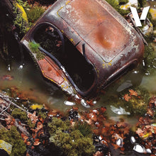 Load image into Gallery viewer, Vallejo 26.235 Diorama FX Still Water Texture Effect 30ml Bottle