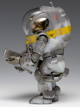 Load image into Gallery viewer, Wave Maschinen Krieger 1/20 P.K.A. Ausf E Eismusik MK-066'