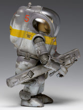 Load image into Gallery viewer, Wave Maschinen Krieger 1/20 P.K.A. Ausf E Eismusik MK-066'