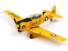 Load image into Gallery viewer, Wolfpack 1/72 US T-6G Trainer WP17207