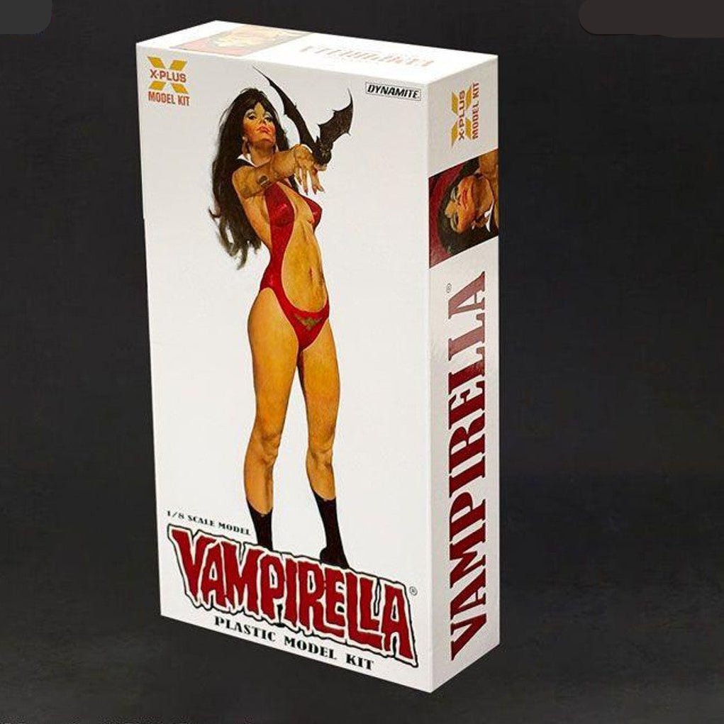 X-Plus 1/8 Vampirella w/Base (Jose Gonzalez Art ) XPL-44 NEW