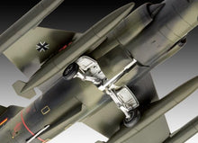 Load image into Gallery viewer, Revell Gift Set 1/72 German F-104G Starfighter 63904