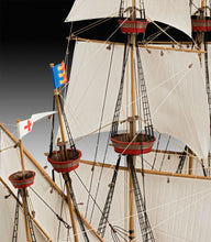 Load image into Gallery viewer, Revell 1/96 English Man O&#39;War Sailing Ship Plastic Model Kit 05429