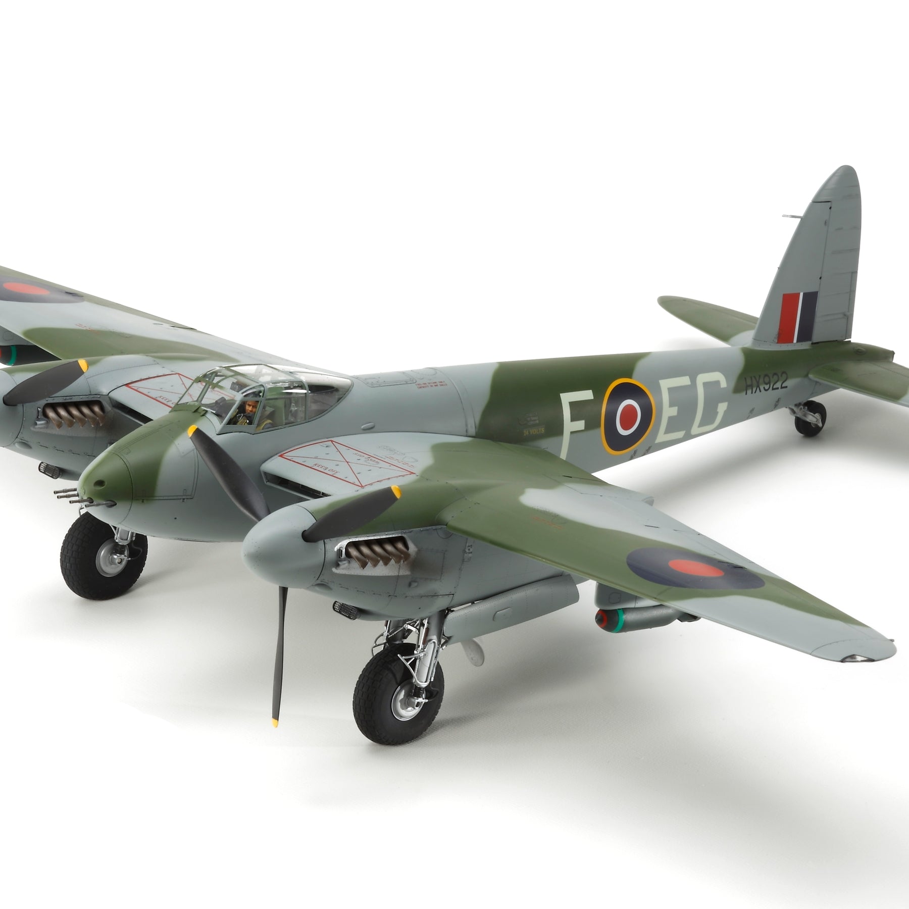 Tamiya 1/32 British DeHavilland Mosquito FB Mk.VI 60326