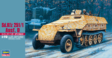 Load image into Gallery viewer, Hasegawa 1/72 German SdKfz 2t1/1 Ausf.D Halftrack 31144