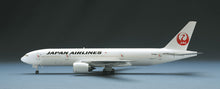 Load image into Gallery viewer, Hasegawa 1/200 JAL Boeing 777-200 10714
