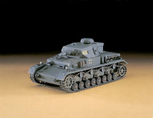 Load image into Gallery viewer, Hasegawa 1/72 German PzKpfw IV Ausf.F1 Medium Tank 31141