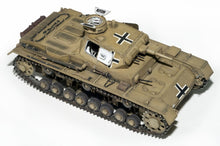 Load image into Gallery viewer, MiniArt 1/35 German Pz.Kpfw.III Ausf.C 35166