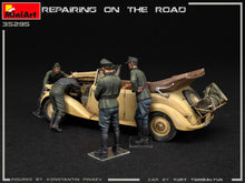 Load image into Gallery viewer, MiniArt 1/35 German Repairing on the Road (Typ 170V &amp; 4 Figures) 35295