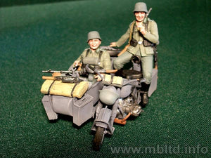 MasterBox 1/35 German Motorcyclists 1940-1943 MB3539