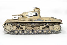 Load image into Gallery viewer, MiniArt 1/35 German Pz.Kpfw.III Ausf.C 35166