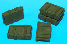 Load image into Gallery viewer, Eureka XXL 1/35 German Wooden Ammo Boxes for 7.5 cm KwK.37/StuK 37 L/24 E-015