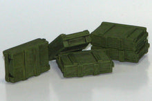 Load image into Gallery viewer, Eureka XXL 1/35 German Wooden Ammo Boxes for 7.5 cm KwK.37/StuK 37 L/24 E-015