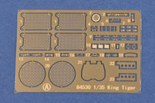 Load image into Gallery viewer, HobbyBoss 1/35 German PzKfz 182 Tiger II Henschel Feb-1945 Prod. 84532