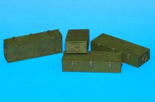 Load image into Gallery viewer, Eureka XXL 1/35 Wooden Ammo Boxes for 12.8 cm Pak 44/Kw.K. E-017'