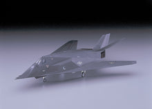 Load image into Gallery viewer, Hasegawa 1/72 US F-117A Nighthawk E1 00531