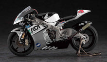 Load image into Gallery viewer, Hasegawa 1/12 Honda Scot Racing Team Rs250Rw &quot;2009 Wgp250 Champion&quot;