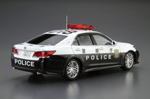 Load image into Gallery viewer, Aoshima 1/24 Toyota Crown Patrol Car GRS214-AEZRH (110) 05752