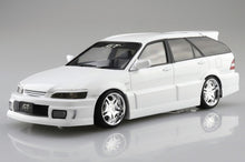 Load image into Gallery viewer, Aoshima 1/24 Honda Accord Wagon Garson Geraid GT CF6 05797