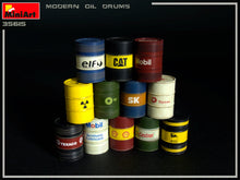 Load image into Gallery viewer, MiniArt 1/35 Modern Oil Drums 200L 35615