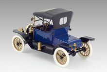 Load image into Gallery viewer, ICM 1/24 Ford Model T 1913 Roadster 24001