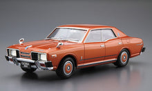 Load image into Gallery viewer, Aoshima 1/24 Nissan Cedric / Gloria 1978 4HT 280E Brougham 1978 05877