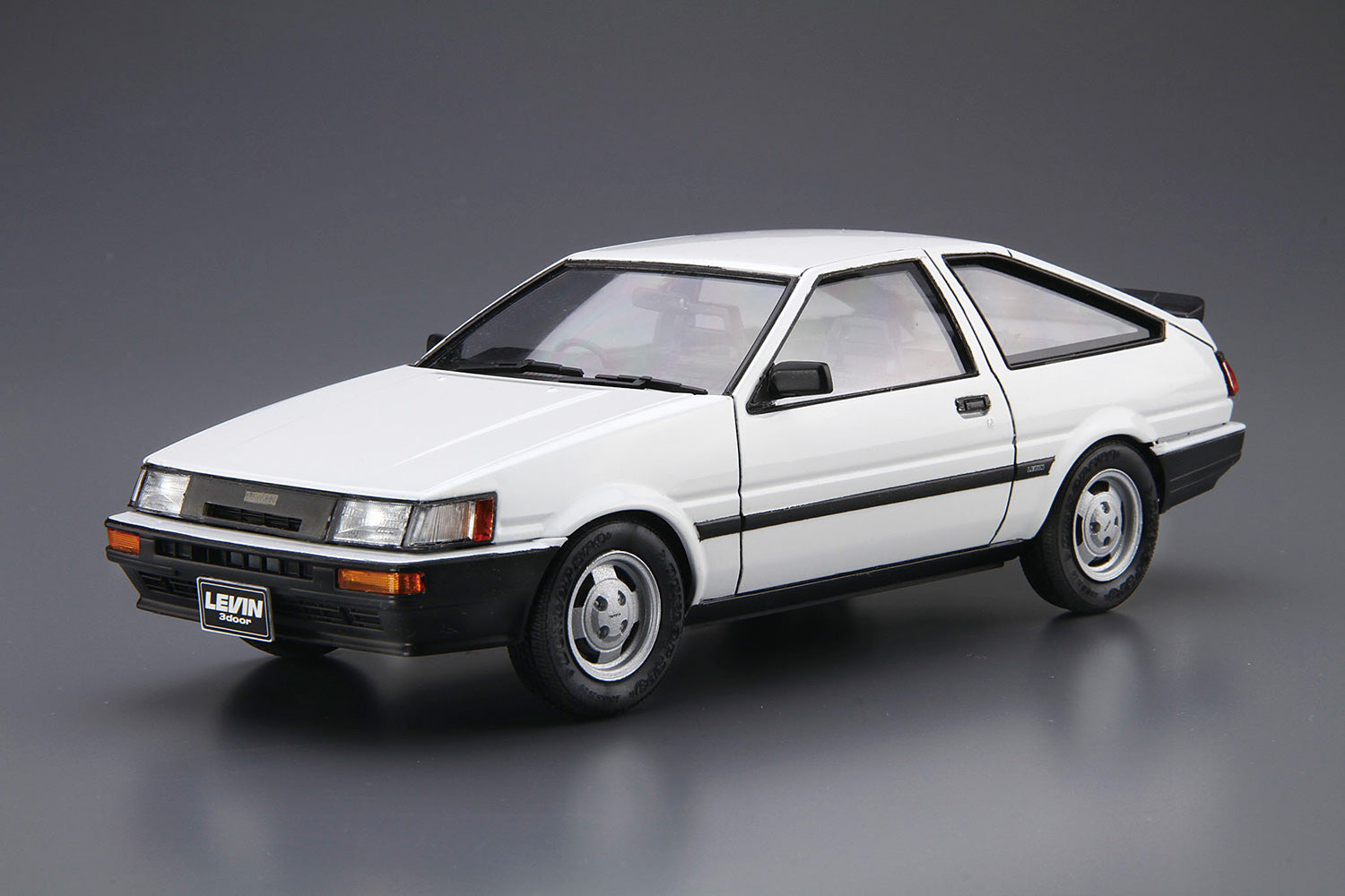 Aoshima 1/24 Toyota Corolla Levin AE85 1500SR 1985 059685