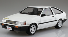 Load image into Gallery viewer, Aoshima 1/24 Initial D Toyota AE85 Levin Takeuchi Itsuki 05963