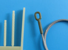 Load image into Gallery viewer, Eureka XXL 1/35 US M4 Sherman Tow Cables &amp; 3 Resin 0.30cal MG Barrels ER-3503'