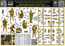 Load image into Gallery viewer, MasterBox 1/35 Ukrainian Soldiers Defense of Kyiv March 2022 (4) MB35223