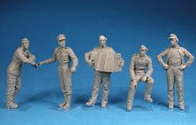 Load image into Gallery viewer, Miniart 1/35 German Tank Crew Normandy 1944 35275