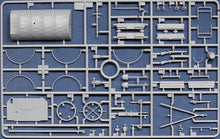 Load image into Gallery viewer, Riich 1/35 German Hf.7 Steel Field Wagen 2/ Crew RV35043