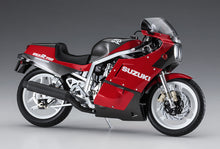 Load image into Gallery viewer, Hasegawa 1/12 Suzuki GSX-R750R 1986 21730