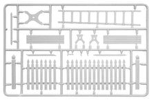 Load image into Gallery viewer, MiniArt 1/35 German Road Signs WWII Eastern Front Set 1 35602