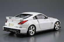 Load image into Gallery viewer, Aoshima 1/24 Nissan Fairlady Z Version Nismo 2007 05848