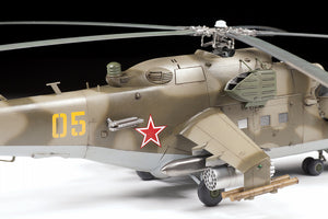 Zvezda 1/48 Russian MI-24V/VP Attack Helicopter 4823