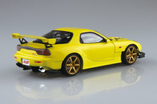 Load image into Gallery viewer, Aoshima 1/24 Pre-Painted Initial D Mazda RX-7 FD3S 05622
