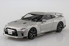 Load image into Gallery viewer, Aoshima Snap Kit 1/32 Nissan GT-R Ultimate Metal Silver 05641