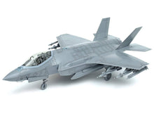 Load image into Gallery viewer, Tamiya 1/48 US F-35A Lightning II 61124