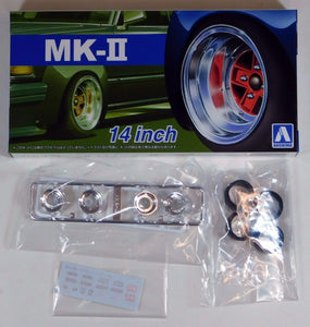 Aoshima 1/24 Rim & Tire Set ( 55) MK-II 14" 05388