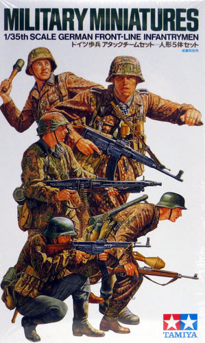 Tamiya 1/35 German Frontline Infantrymen Model Kit (5 Figures) 35196